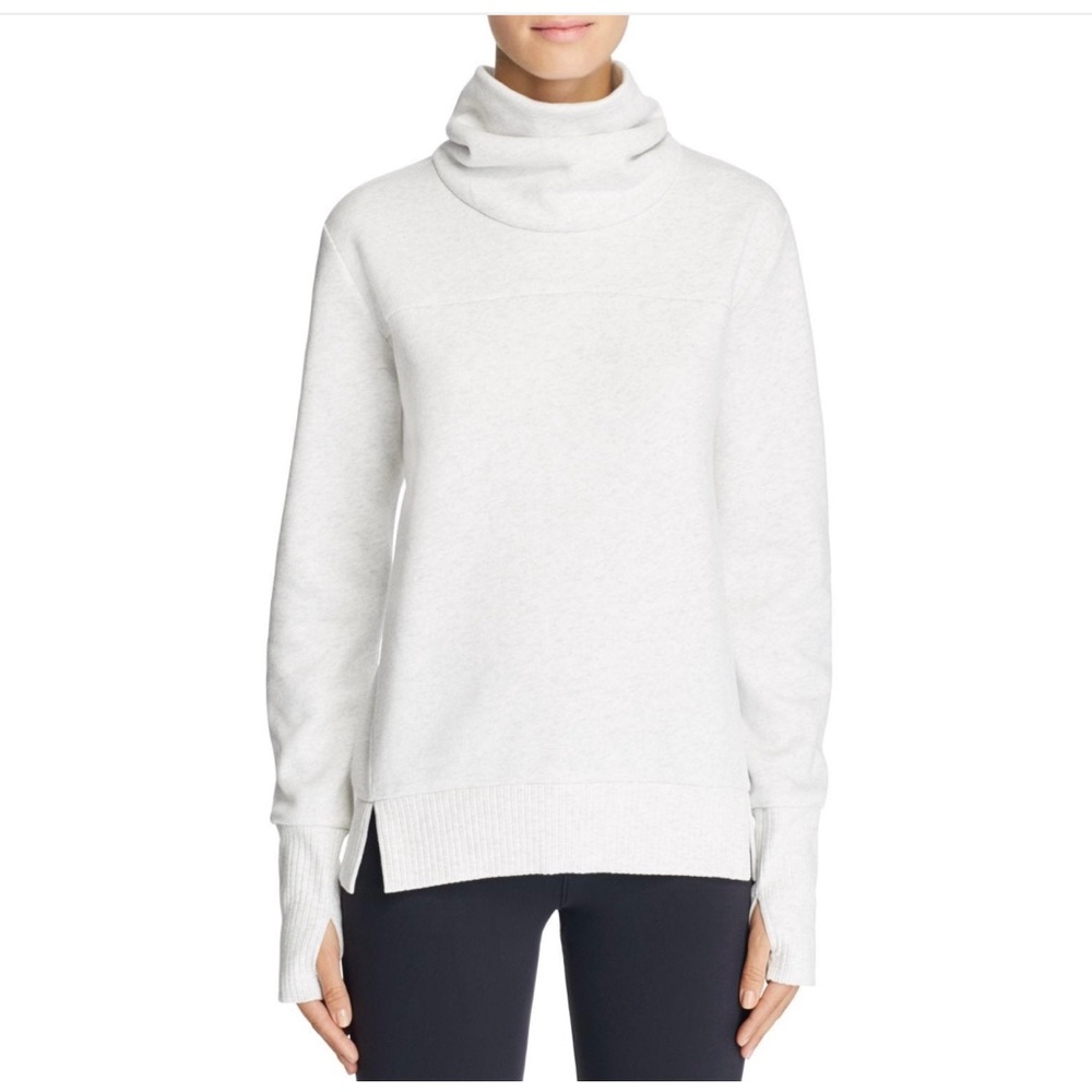 ALO HAZE TURTLENECK SWEATER IN LIGHT GREY